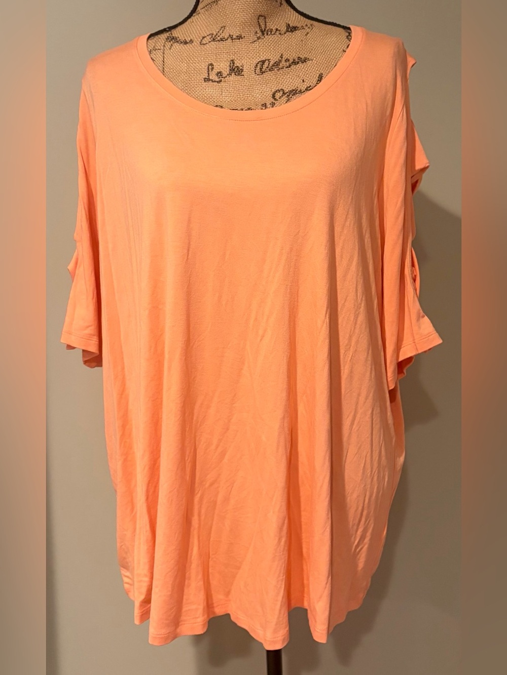 NWT Cato Fashions Est. 1946 Plus Size 22/24W Cantaloupe Orange Cutout Tee